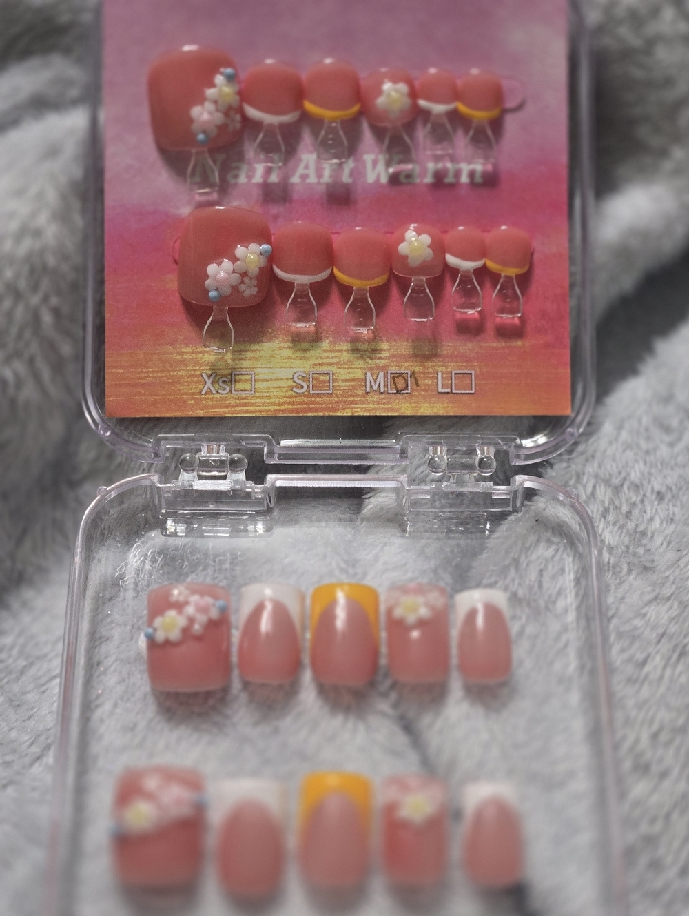 Toe Nails & Fingernail Press-on Nail Matching Set with Yellow Accent